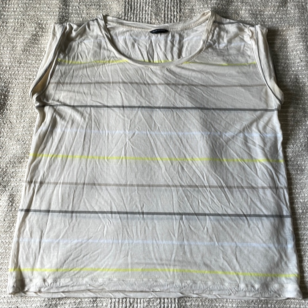 Club Monaco lyocell drapey striped top with cap sleeves, size medium